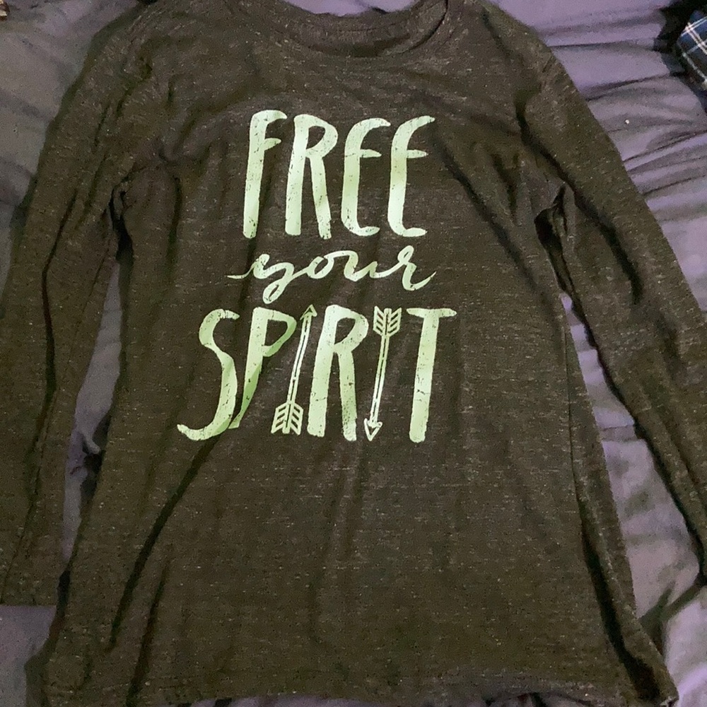 Women’s long sleeve shirt